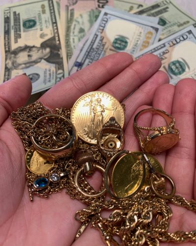 Scrap Gold Jewelry in Hand w Cash FCE Scrap Gold Jewelry in Hand w Cash FCE